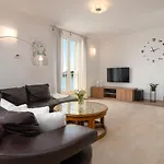 Daire Design Bellevue *